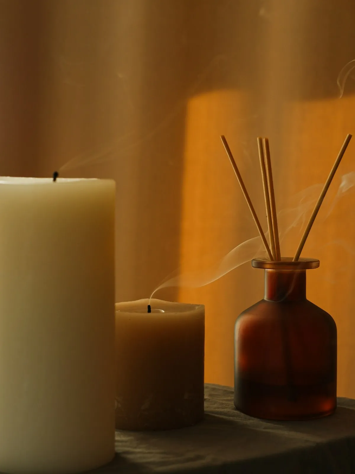 Gift-worthy diffusers, LED light, flame-effect, and eco-friendly models