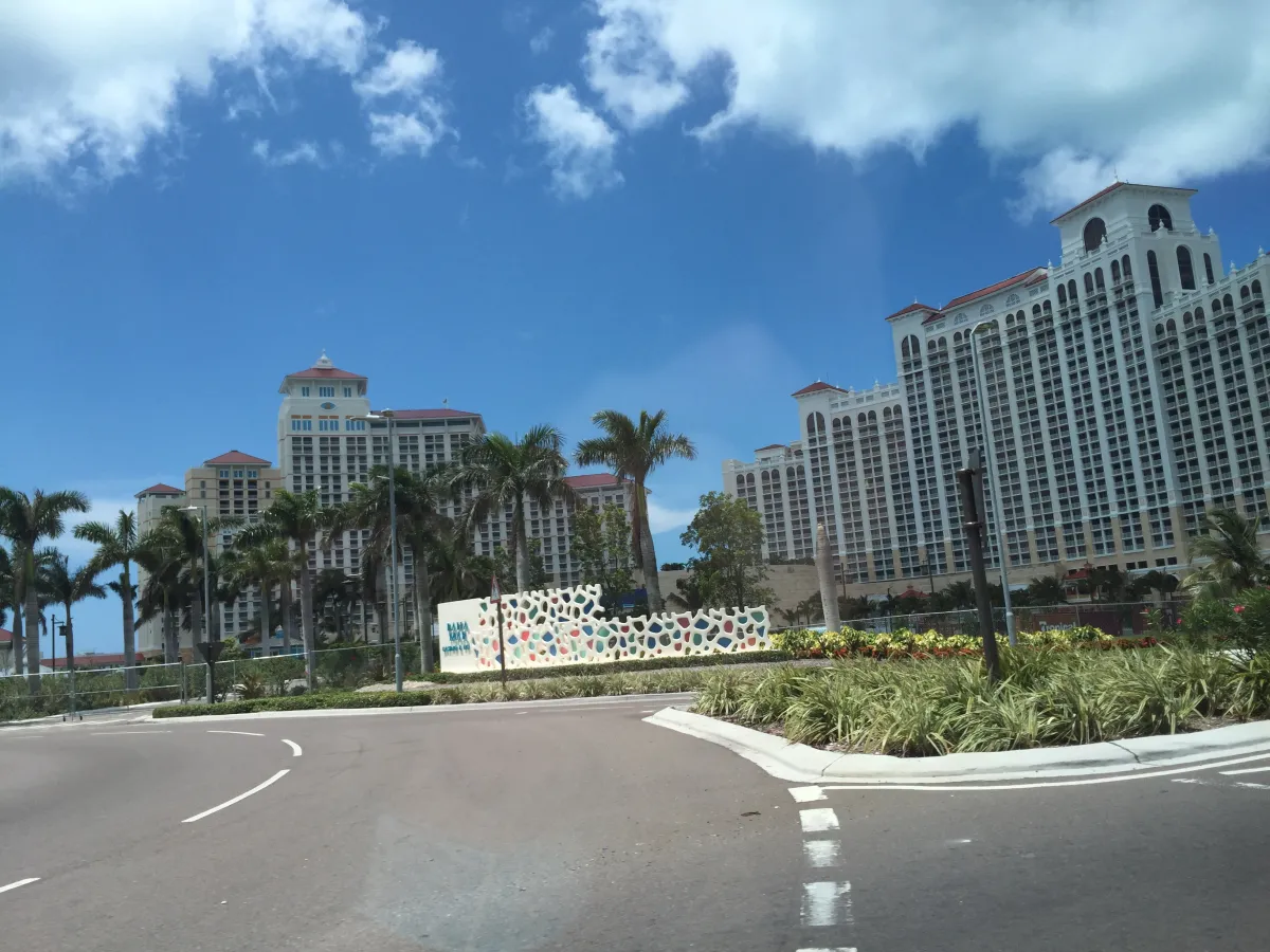Baha Mar Resort: Crafting a Multi-Zone Scent Strategy for a World-Class Destination